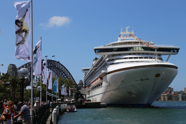 e5e3bda5a69bbfc0f6f3a657db4e4124_s