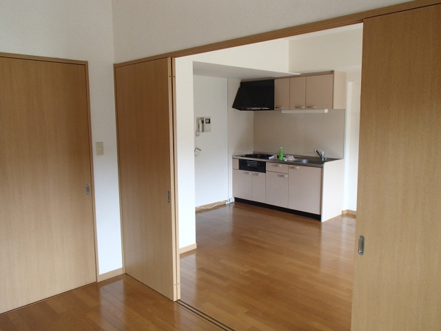 f127648b282b353ea42317ddb0b347a1_s